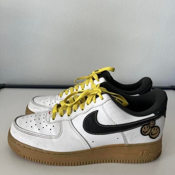 Size 8 nike air main image 8